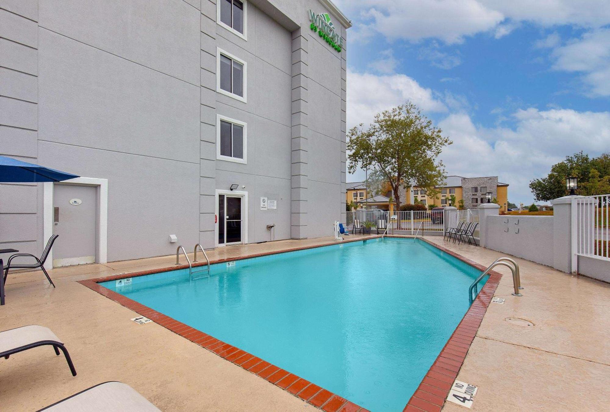 Wingate By Wyndham Hattiesburg Ngoại thất bức ảnh